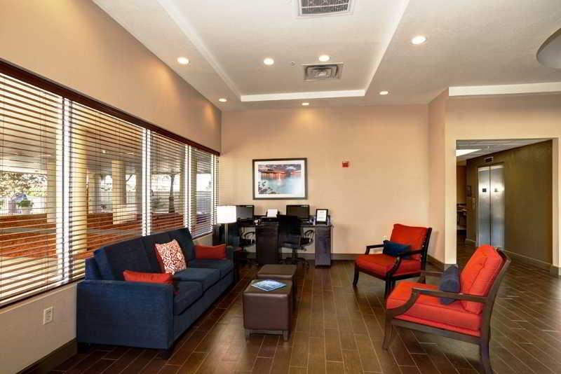 Comfort Suites Clearwater - Dunedin מראה חיצוני תמונה