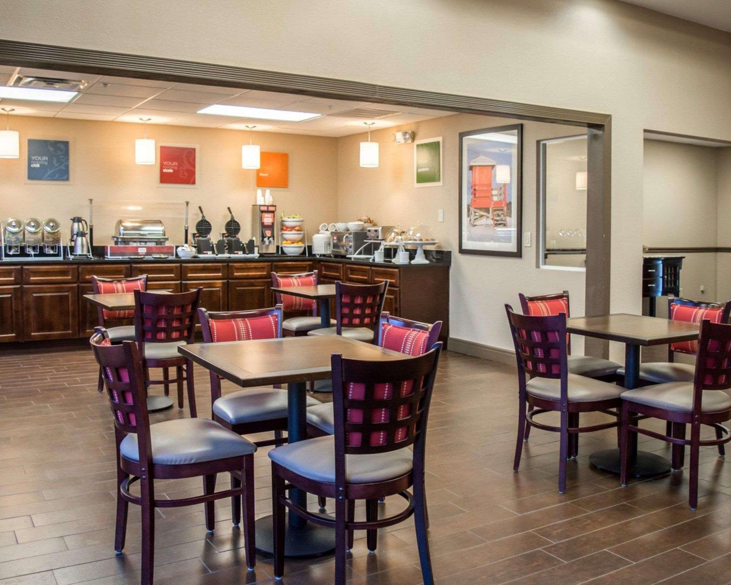 Comfort Suites Clearwater - Dunedin מראה חיצוני תמונה