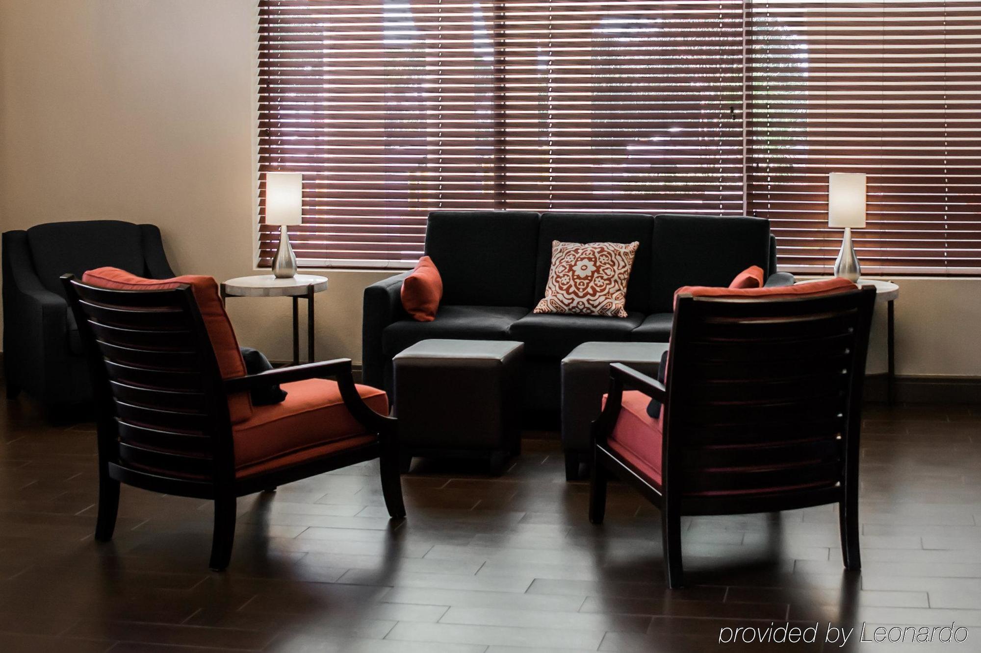 Comfort Suites Clearwater - Dunedin מראה חיצוני תמונה