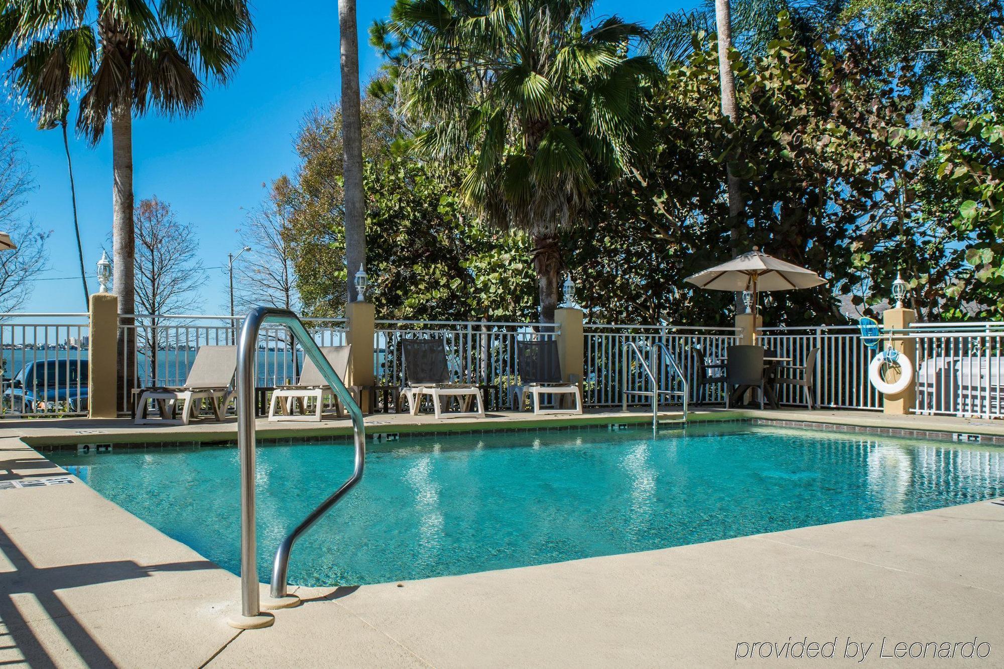 Comfort Suites Clearwater - Dunedin מראה חיצוני תמונה